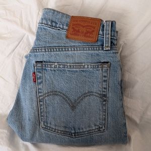 Wedgie Levi's Light Denim Jeans